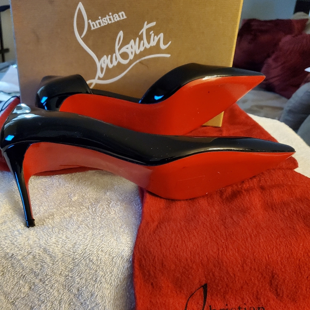 Christian louboutin, blk patent leather, size 10, cost$800 wore once List $400